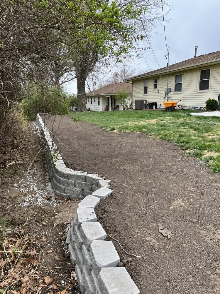 Expert yard cleanup service in Kansas City, KS - Aspen Landscaping