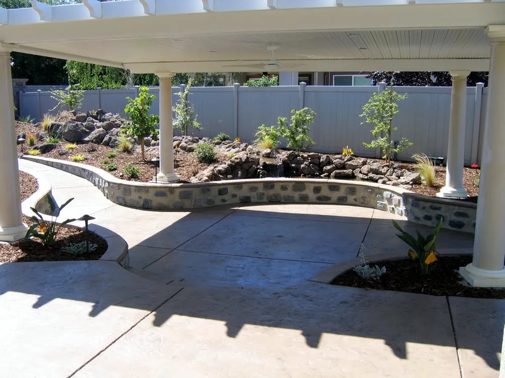 Reliable garden landscaping for beautiful yards in Lodi, CA by Aspen Landscaping