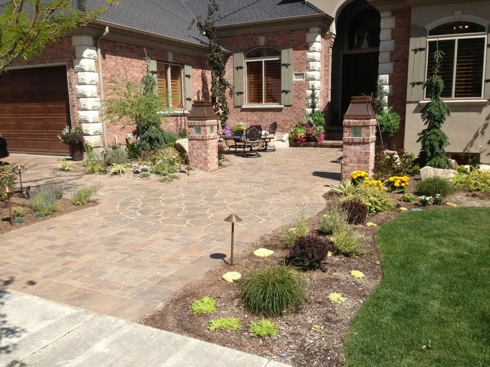 Top-rated lawn mowing service in Spanish Fork, UT by Aspen Landscaping
