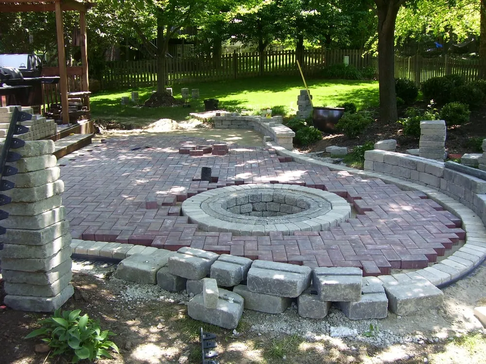 Expert lawn care service in Olathe, KS by Aspen Lawn & Pest Control