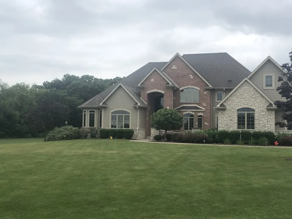 Top-rated garden landscaping in Union Grove, WI by Aspen Property Care