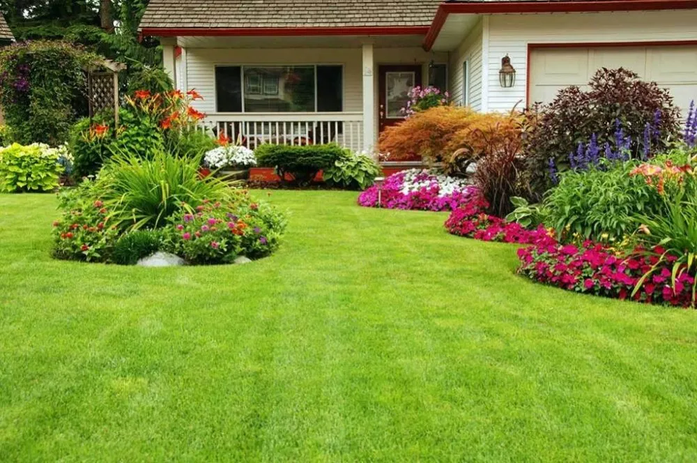 Reliable garden landscaping experts serving St. Cloud, MN - ASPEN RIDGE LAWN & LEAF SERVICE