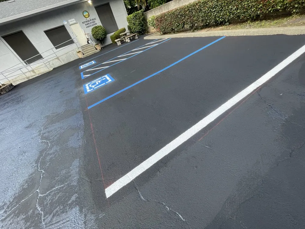 Custom outdoor landscaping for beautiful yards in Stockton, CA by Asphalt Kings