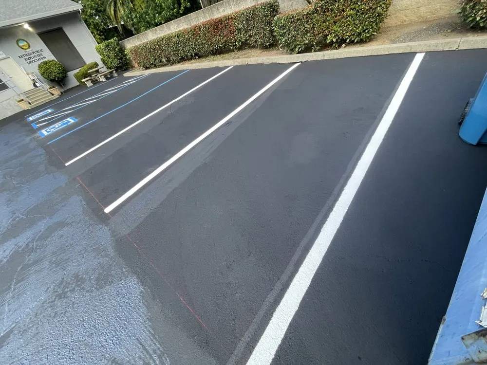 Trusted lawn mowing service in Stockton, CA by Asphalt Kings