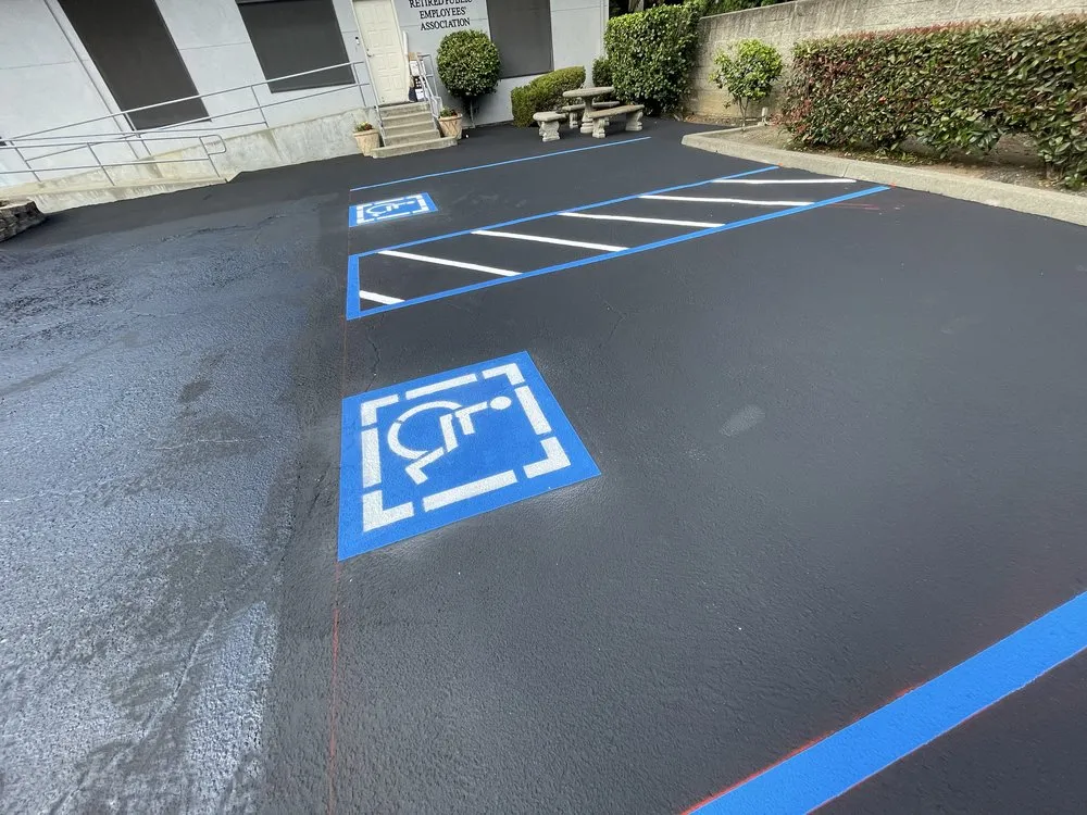 Expert lawn mowing service in Stockton, CA - Asphalt Kings