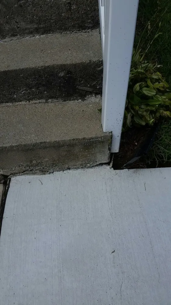 Top-rated yard cleanup service experts serving Allentown, PA - Asre