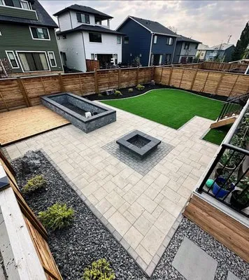 Associates Landscape Logo