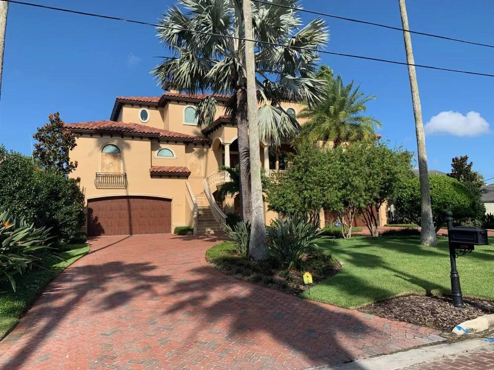 Expert outdoor landscaping experts serving Oldsmar, FL - AssureGreen Property Services