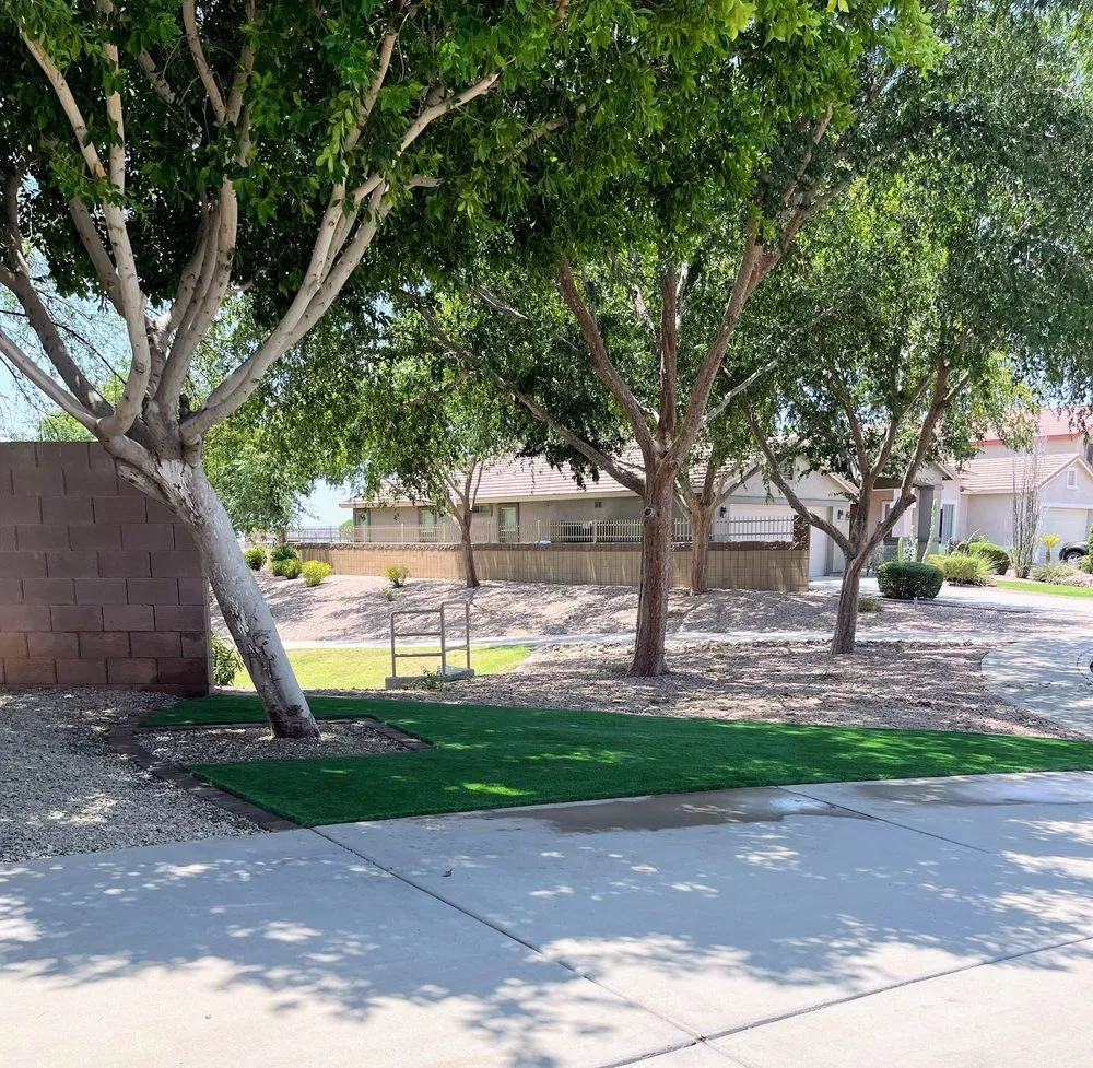 Affordable lawn mowing service near you across Peoria, AZ - Astonishing Landscape & Design