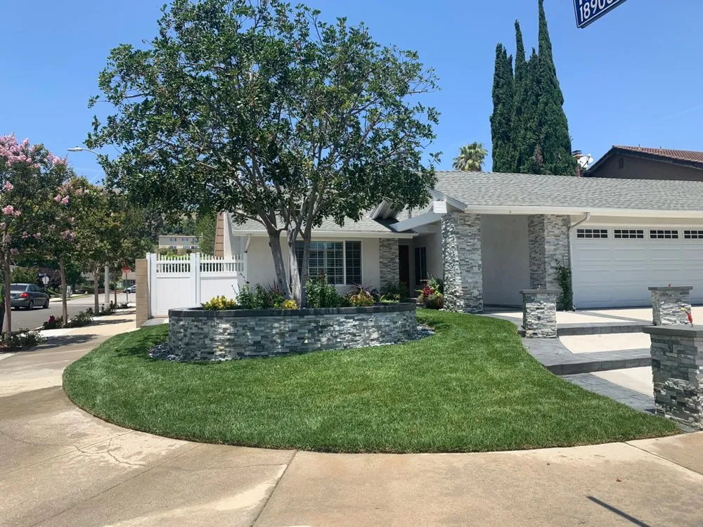 Top-rated yard cleanup service for beautiful yards in Canoga Park, CA by Astorga Landscaping & Tree Care