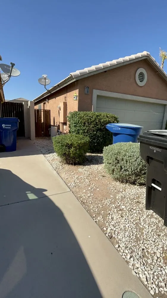 Affordable yard maintenance in Chandler, AZ - Astro Landscaping