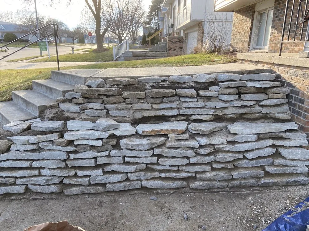 Top-rated yard maintenance for year-round maintenance in Bennet, NE by Astro Lawn And Home