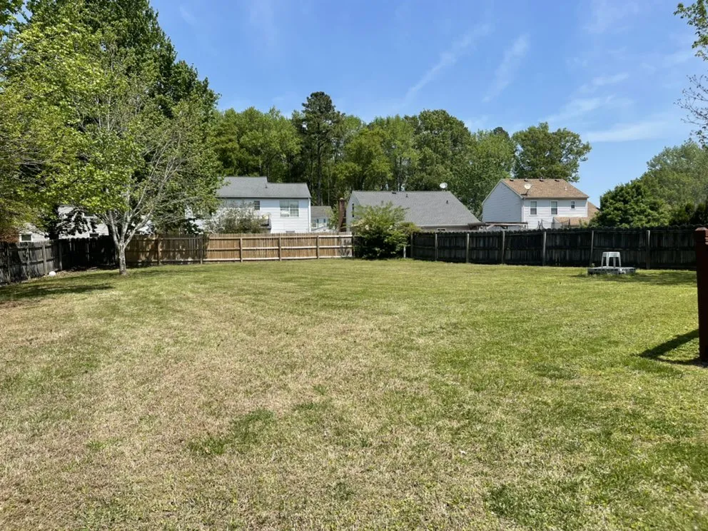 Expert yard maintenance experts serving Virginia Beach, VA - Astro Lawn Care Services