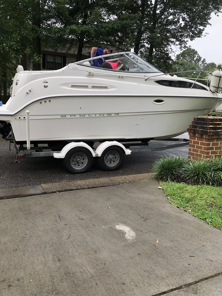 Top-rated yard maintenance in Chesapeake, VA by Astro Power Cleaning Services