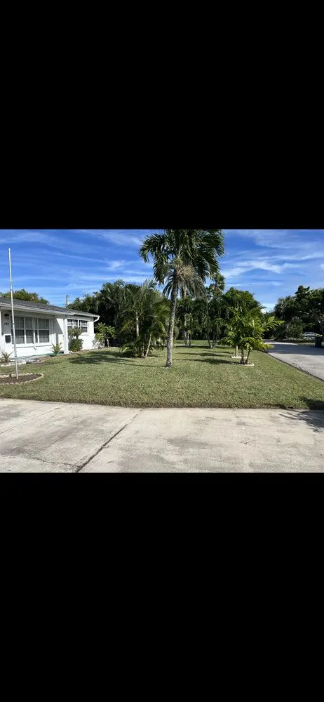 Local landscaping services in Satellite Beach, FL by Astronaut Lawn Care and More