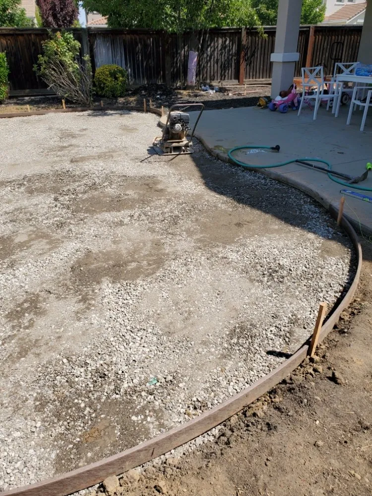 Professional garden landscaping for beautiful yards across Corpus Christi, TX - A&T Hardscape Pro