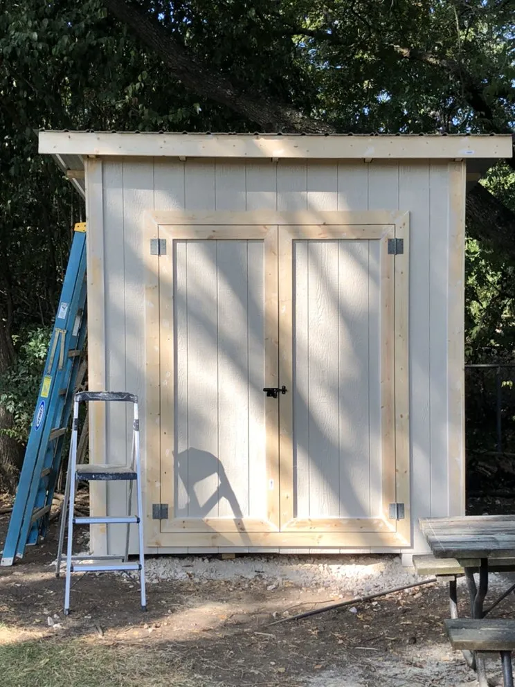 Professional yard cleanup service experts serving Austin, TX - A/T Lawn and Landscape