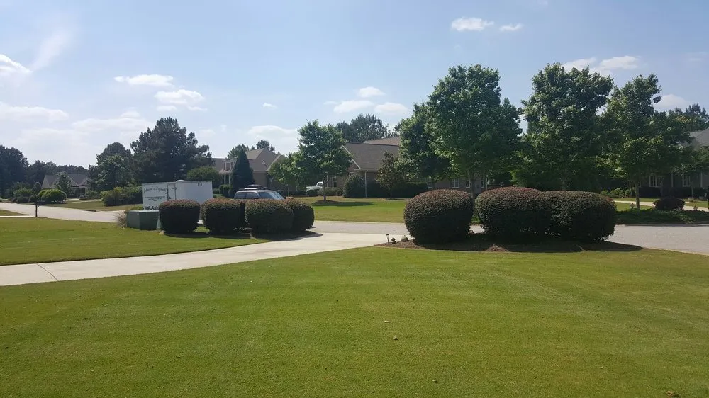 Top-rated lawn care service in Athens, GA - Athens Area Landscape