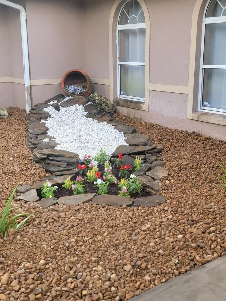 Trusted residential landscaping experts serving Summerfield, FL - Athen's EC Landscaping