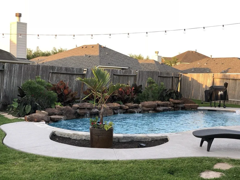 Affordable lawn care service in Pearland, TX - Atilano Landscaping