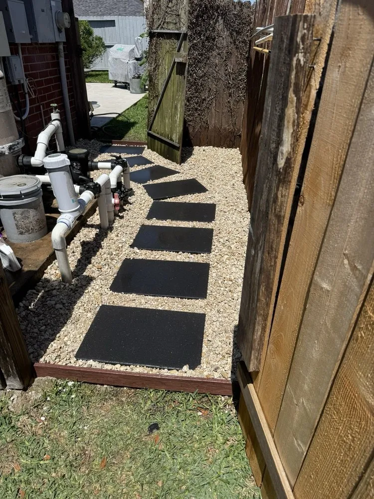 Expert outdoor landscaping experts serving Pearland, TX - Atilano Landscaping