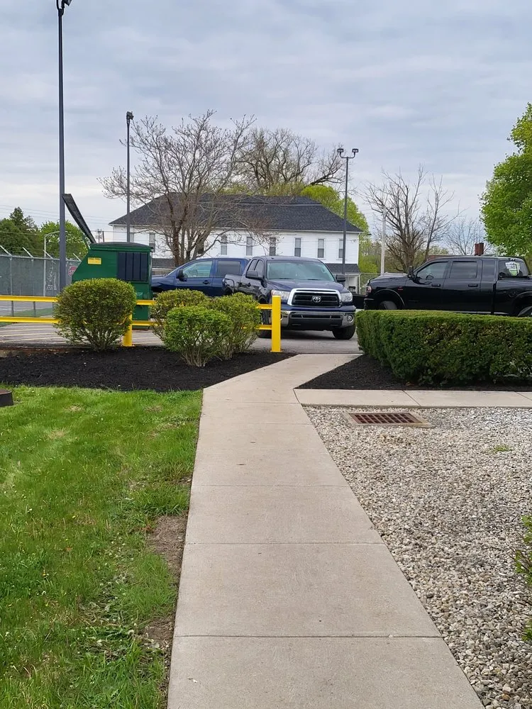 Custom outdoor landscaping in Piqua, OH - Atkins Elite lawncare