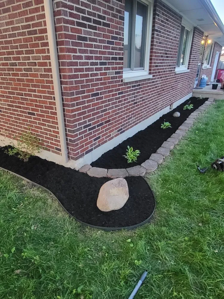 Reliable residential landscaping experts serving Piqua, OH - Atkins Elite lawncare