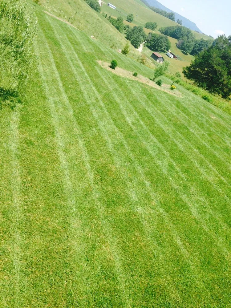 Top-rated residential landscaping experts serving Sneedville, TN - Atkins Precision Lawn Care and Landscaping