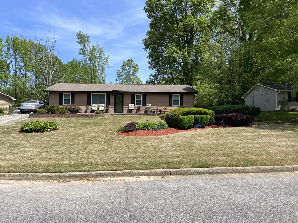 Custom yard cleanup service in Lawrenceville, GA by Atlanta Lawn Masters