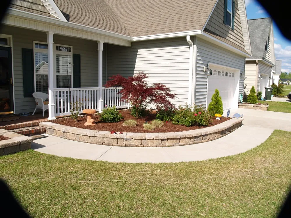 Affordable lawn care service for homes across New Bern, NC - Atlantic Coast Landscape Company