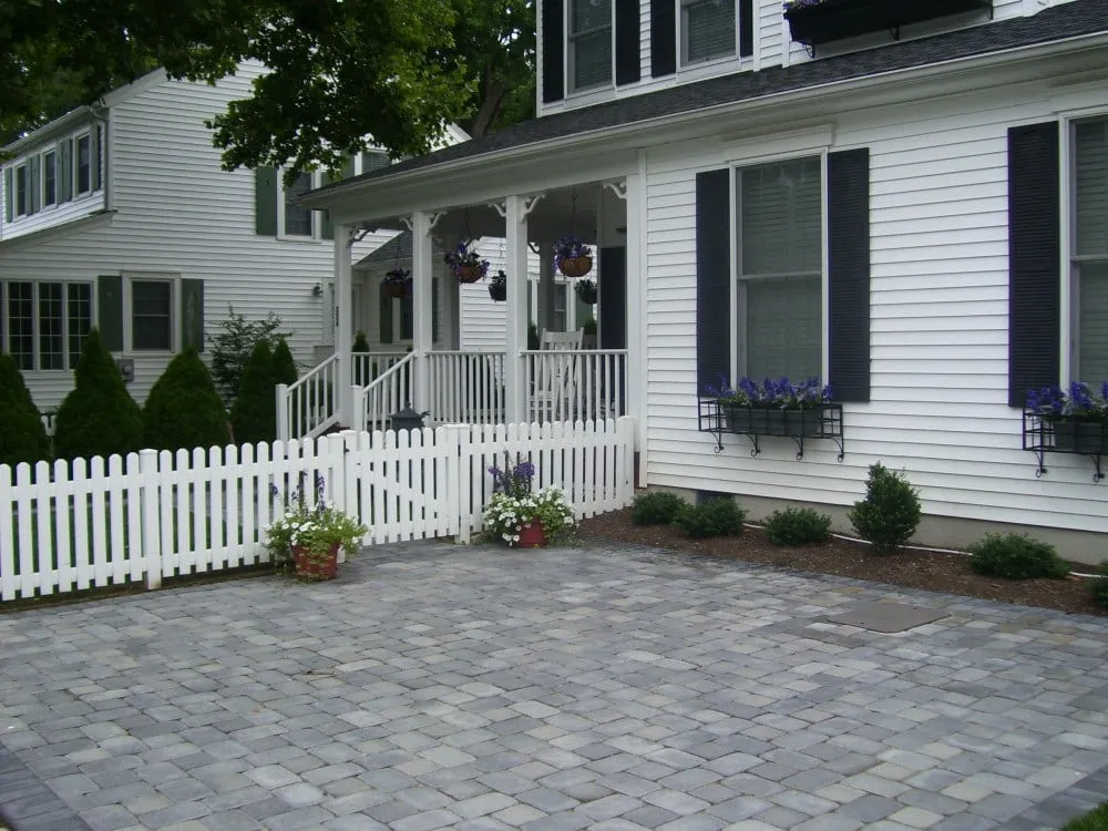 Trusted lawn mowing service in Wilmington, DE - Atlantic Landscape Company