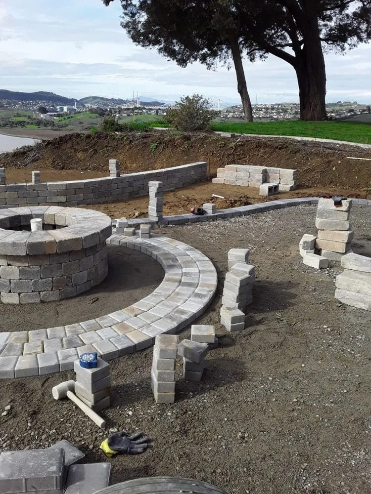 Trusted lawn care service experts serving Oakland, CA - Atlantis Landscape Services