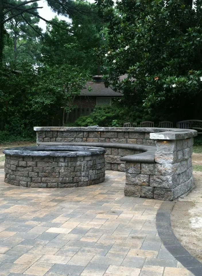 Trusted residential landscaping in Yorktown, VA by Atlantis Patios & Outdoor Lighting