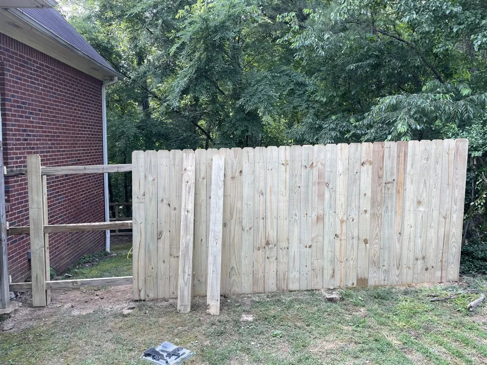 Custom yard maintenance in Mount Olive, AL - Atlas Landscape & Fence