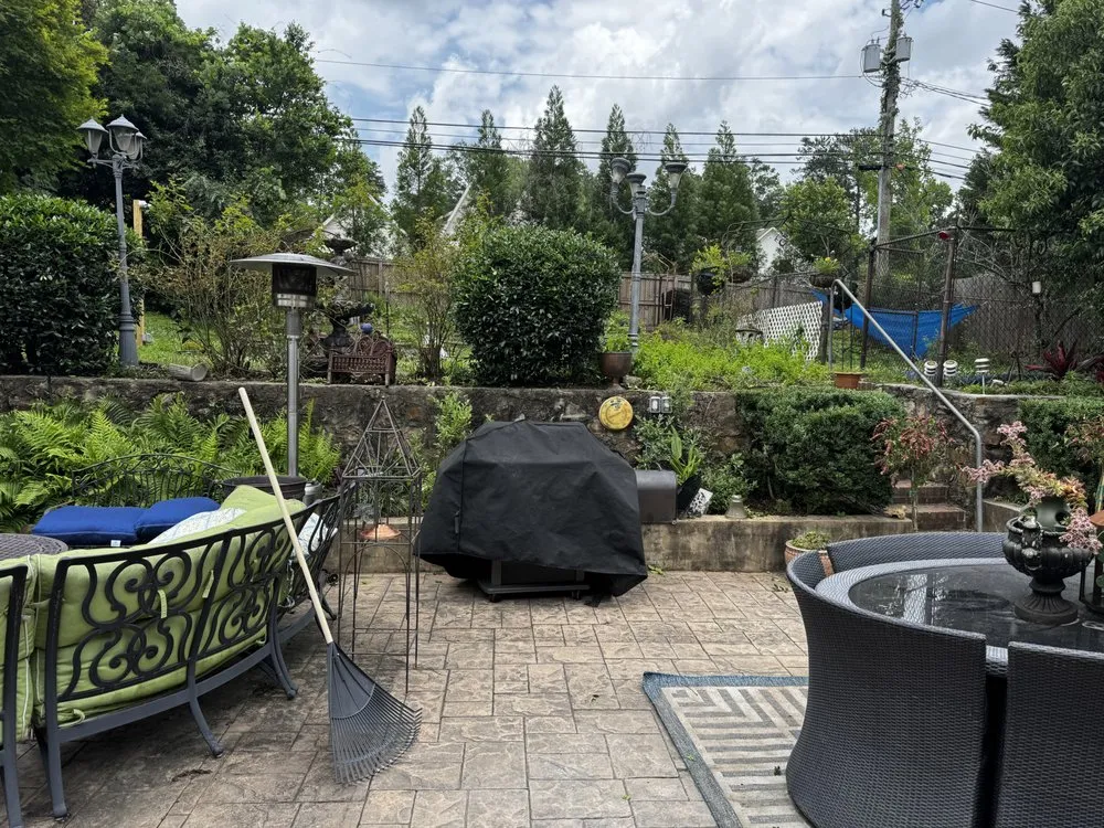 Top-rated yard cleanup service in Mount Olive, AL by Atlas Landscape & Fence