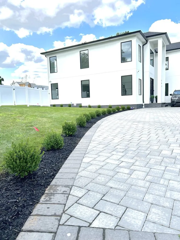 Local landscaping services in River Edge, NJ - Atlas Landscapes