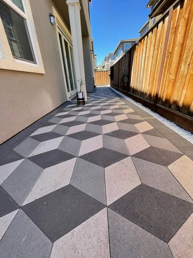 Professional residential landscaping in Concord, CA - Atlas Pavers Co