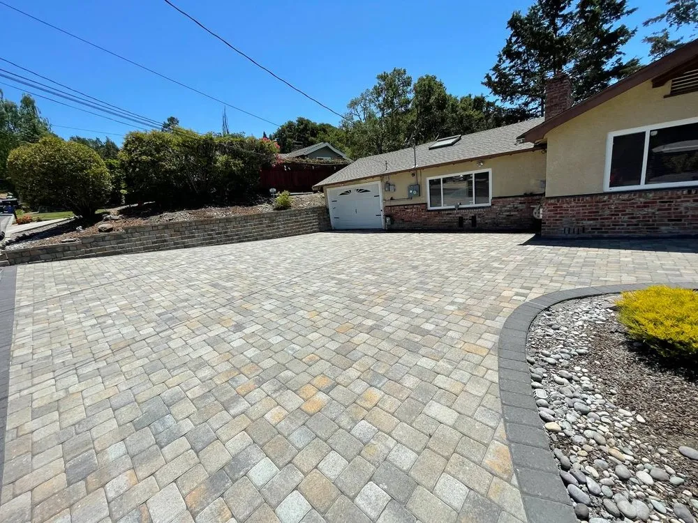 Top-rated garden landscaping near you in Santa Rosa, CA by Atlas Pavers