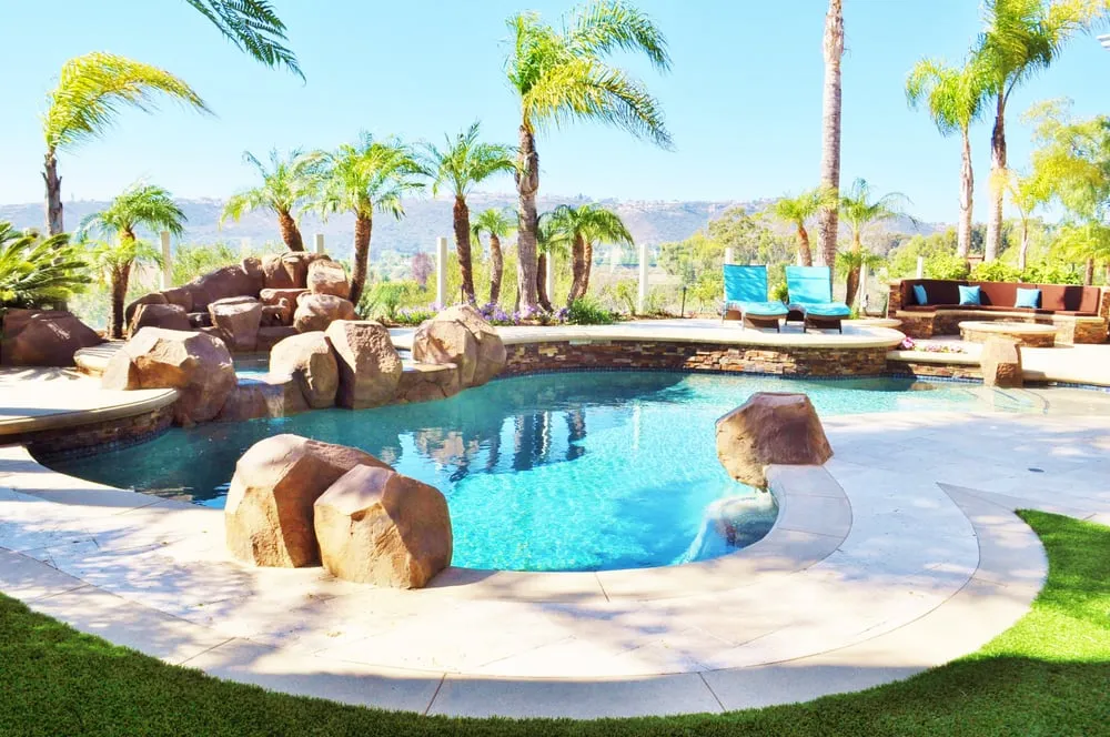 Top-rated landscape installation for year-round maintenance in Laguna Niguel, CA by Atlas Pools