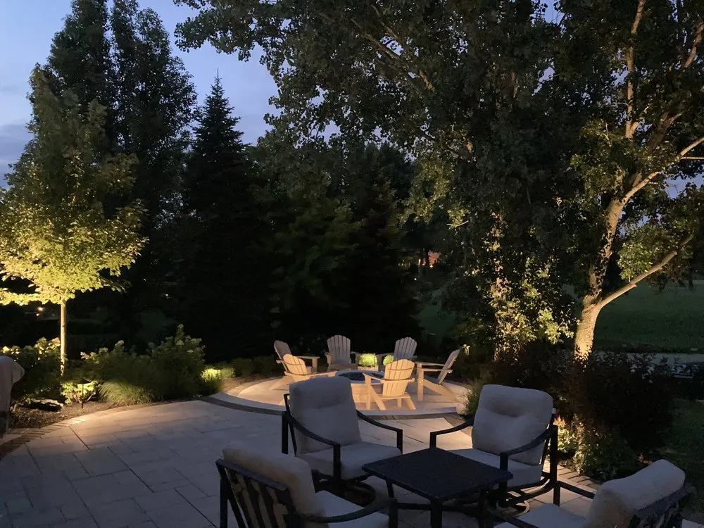 Top-rated residential landscaping experts serving Crystal Lake, IL - Atmospheric Lighting