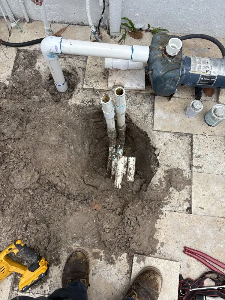 Local garden landscaping experts serving Miami, FL - ATO Lawn Maintenance