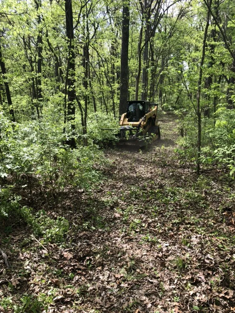 Trusted landscaping services in Waterloo, IL - Atop Outdoors