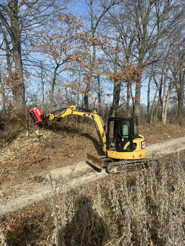 Custom landscaping services in Waterloo, IL by Atop Outdoors