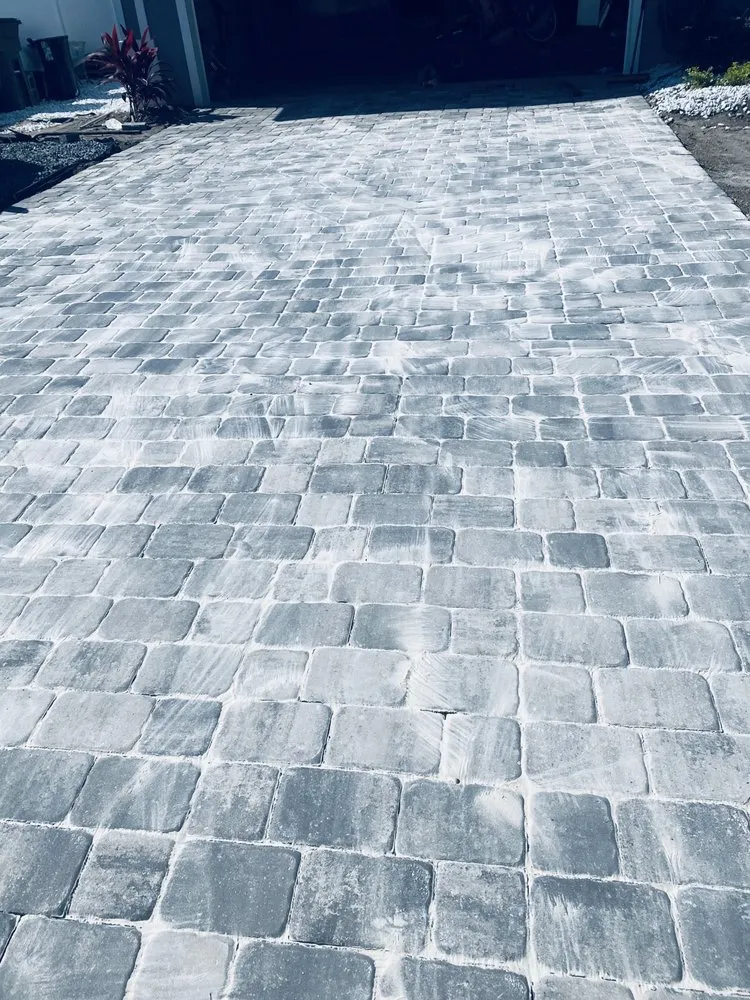 Professional landscape installation experts serving Orlando, FL - Attention 2 Detail Landscaping and Maintenance