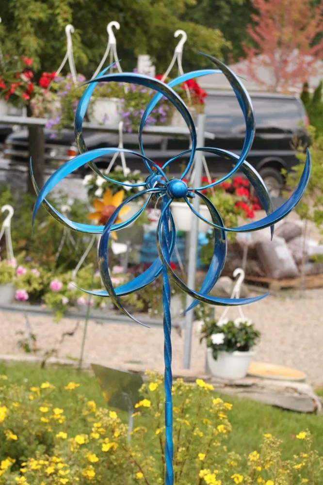 Top-rated lawn care service experts serving Rochester Hills, MI - Auburn Oaks Nursery