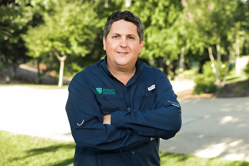 Local yard maintenance in Auburn, AL by Auburn Turf & Pest Control