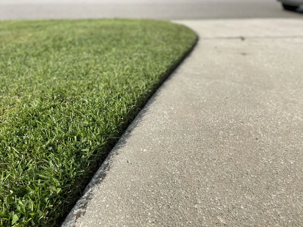 Custom lawn mowing service experts serving North Charleston, SC - Augment Landscaping