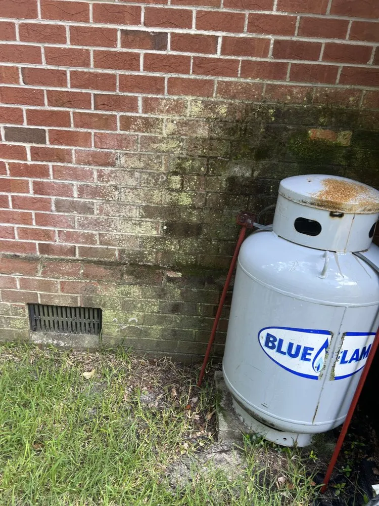 Professional lawn mowing service experts serving North Charleston, SC - Augment Landscaping