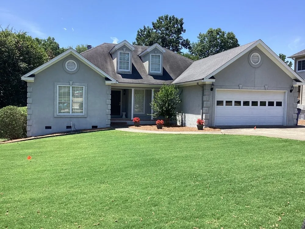 Affordable yard maintenance in Augusta, GA by Augusta Grass Masters