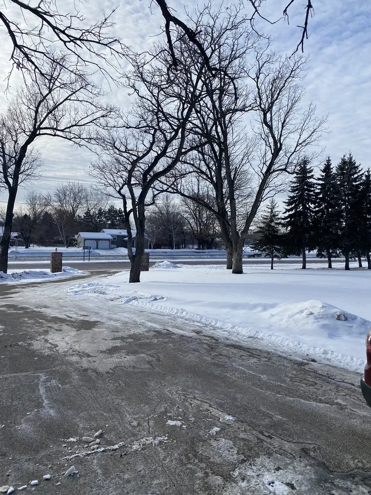 Affordable landscaping services in Andover, MN by Augusta Greens